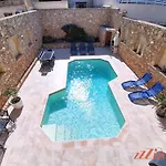 Charming Gozo With Private Pool Βίλα *