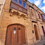 Βίλα Charming Gozo With Private Pool