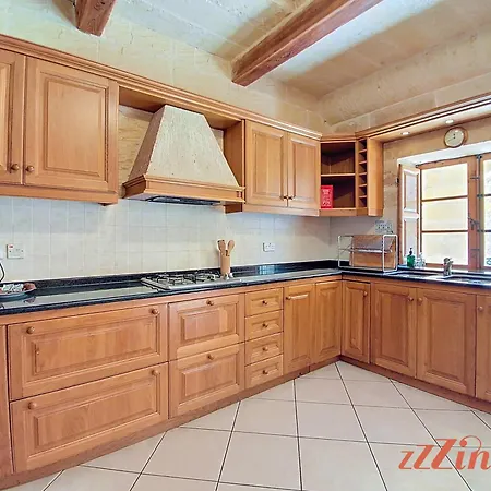 Charming Gozo With Private Pool Villa *