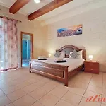 Charming Gozo With Private Pool Sannat