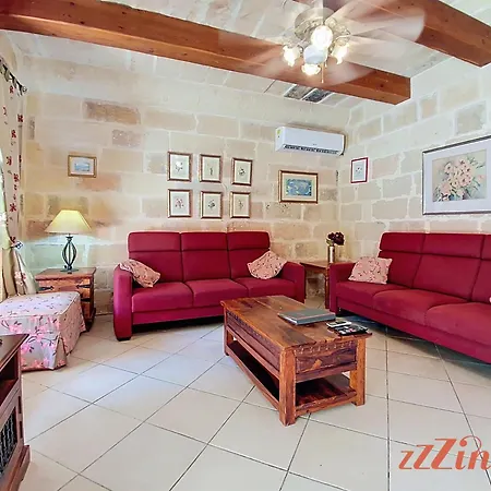 Charming Gozo With Private Pool Villa *