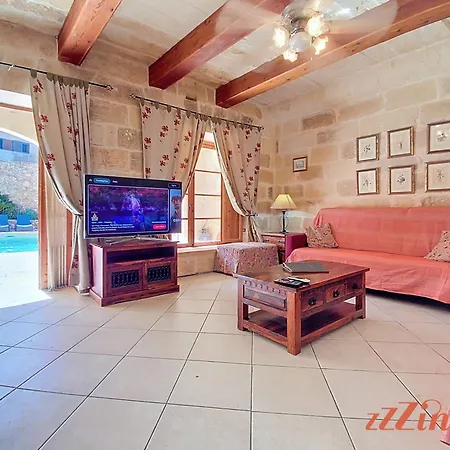 Charming Gozo With Private Pool Sannat
