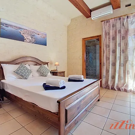 Charming Gozo With Private Pool