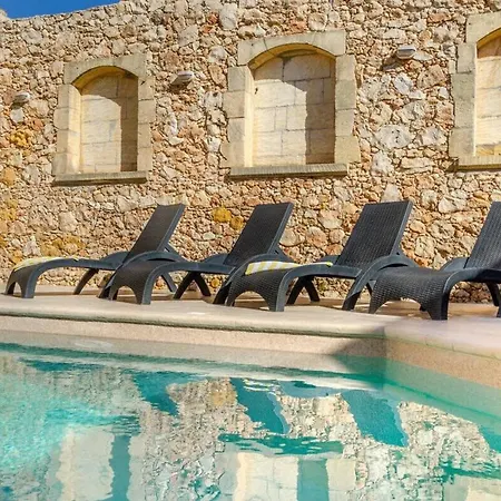 Il-Kampnar Gozo Farmhouse With Private Pool *