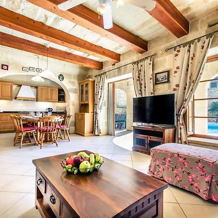 Il-Kampnar Gozo Farmhouse With Private Pool * Sannat