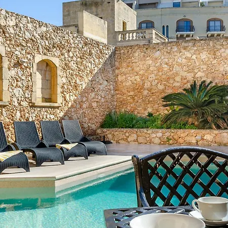 Βίλα Il-Kampnar Gozo Farmhouse With Private Pool